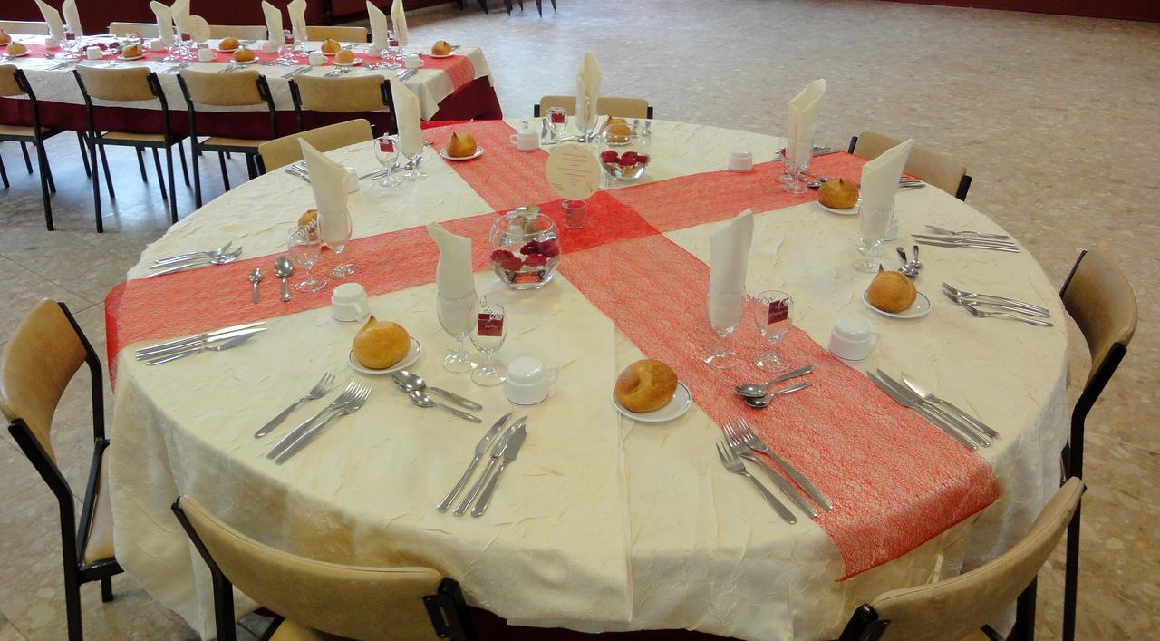 Hotel Restaurant La Grenouillere Vitré Εξωτερικό φωτογραφία